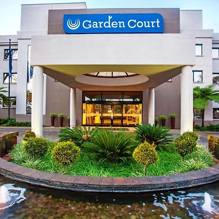 Garden Court Hatfield Hotel Претория Екстериор снимка