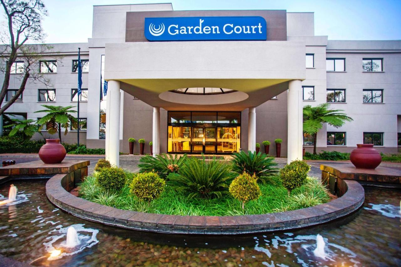 Garden Court Hatfield Hotel Претория Екстериор снимка